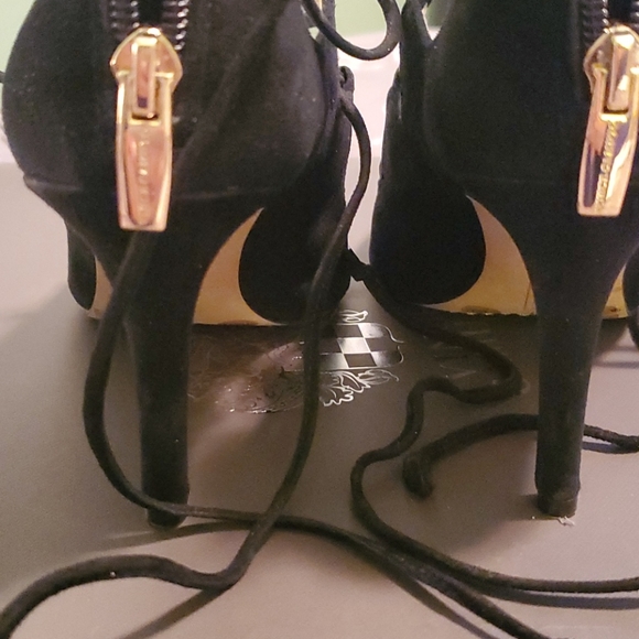 Vince camuto pumps - Picture 7 of 8